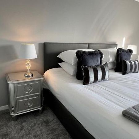 Modern & Spacious 2 Bed Merchant City Apart-High St Glasgow Zewnętrze zdjęcie